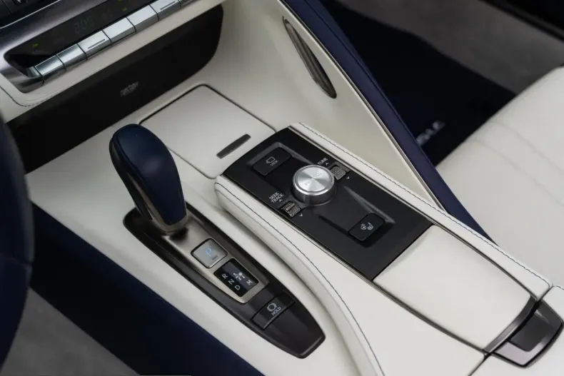 Lexus LC 500 din 2024 cu 23.900 km - oferta LEX216526 - foto 20