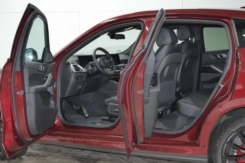BMW X6 (Seria X) din 2025 cu 12.632 km - oferta BMW216527 - foto 12