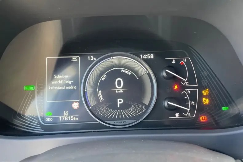 Lexus UX din 2024 cu 17.814 km - oferta LEX216528 - foto 15