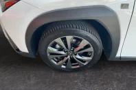 Lexus UX din 2024 cu 17.814 km - oferta LEX216528 - foto 22