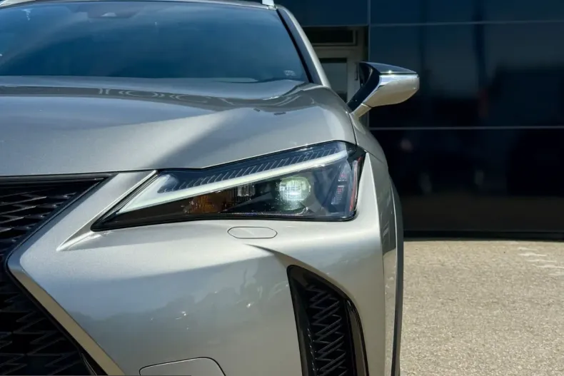 Lexus UX din 2024 cu 18.027 km - oferta LEX216530 - foto 3