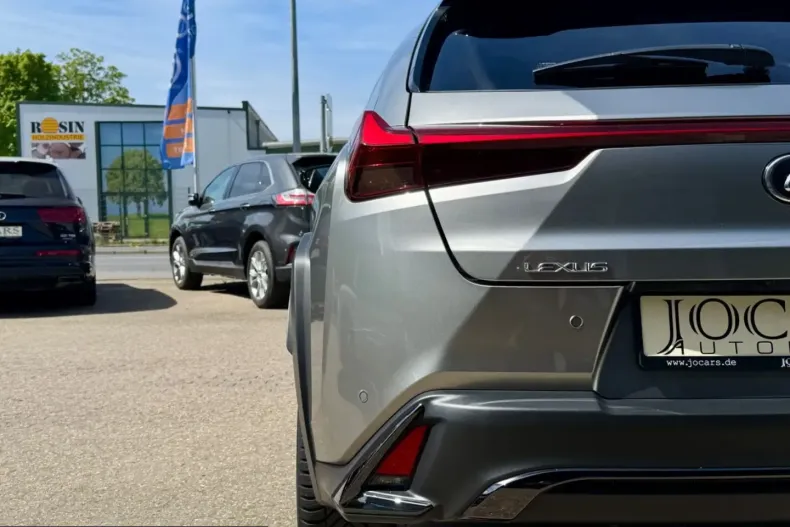 Lexus UX din 2024 cu 18.027 km - oferta LEX216530 - foto 6