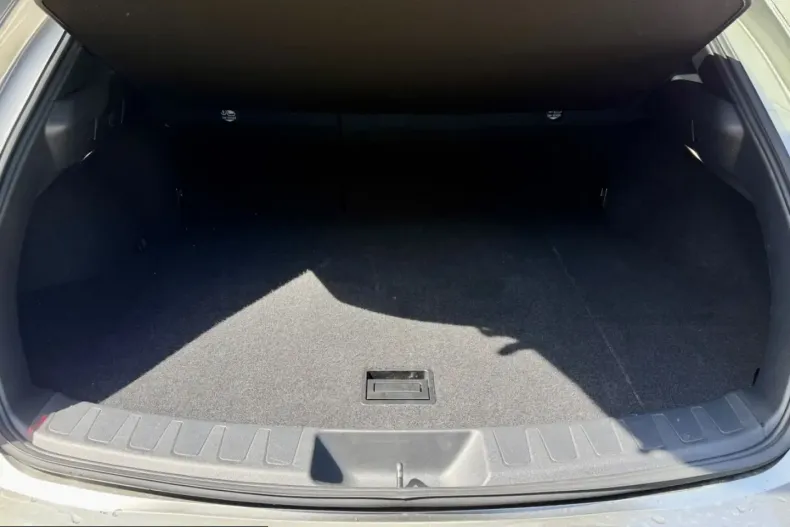 Lexus UX din 2024 cu 18.027 km - oferta LEX216530 - foto 26