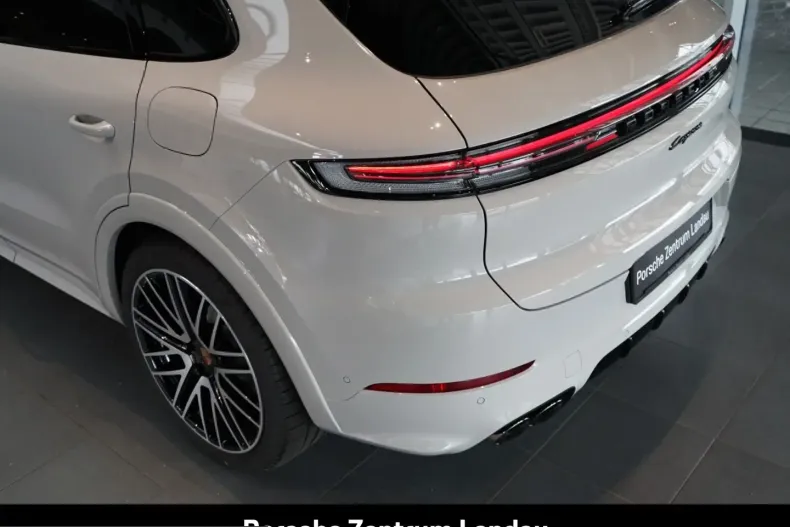 Porsche Cayenne din 2025 cu 27.490 km - oferta POR216535 - foto 32