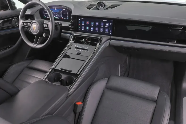 Porsche Panamera din 2025 cu 12.800 km - oferta POR216543 - foto 26