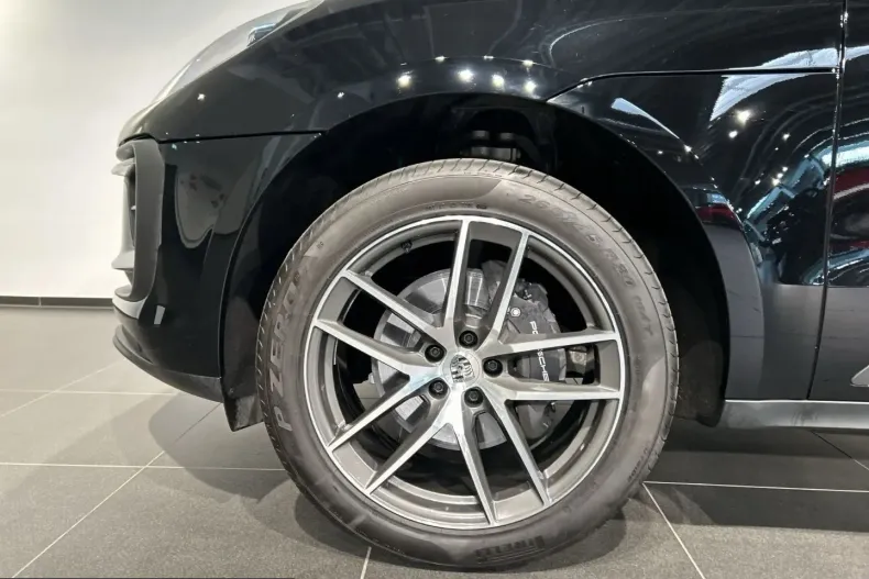 Porsche Macan din 2024 cu 13.950 km - oferta POR216545 - foto 6