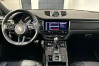 Porsche Macan din 2024 cu 13.950 km - oferta POR216545 - foto 9