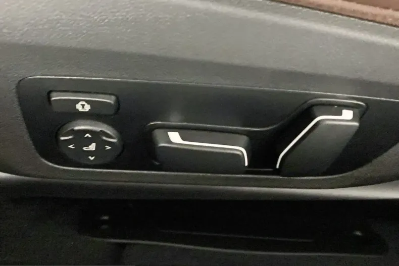 BMW M440 (Seria 4) din 2025 cu 11.766 km - oferta BMW216547 - foto 18