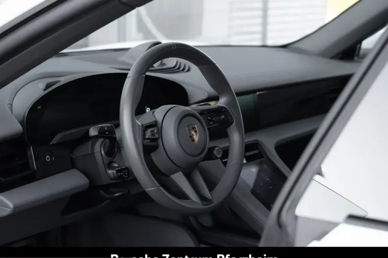 Porsche Taycan din 2024 cu 26.250 km - oferta POR216549 - foto 6
