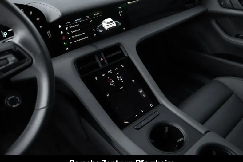Porsche Taycan din 2024 cu 26.250 km - oferta POR216549 - foto 27