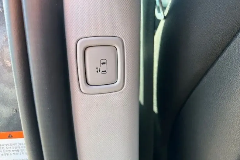 Hyundai Staria din 2024 cu 38.500 km - oferta HYU216570 - foto 11
