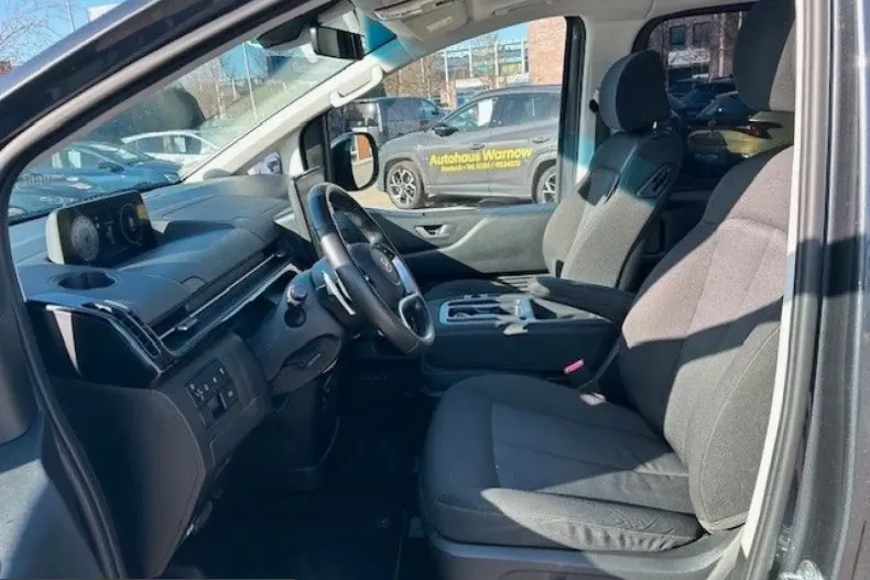 Hyundai Staria din 2024 cu 38.500 km - oferta HYU216570 - foto 13