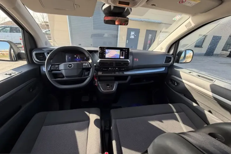Opel Zafira din 2025 cu 16.243 km - oferta OPE216571 - foto 10