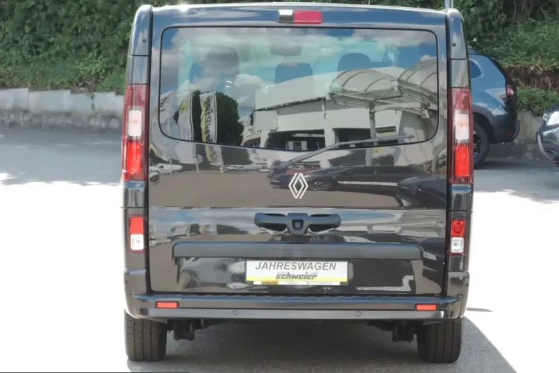 Renault Trafic din 2024 cu 20.832 km - oferta REN216573 - foto 6