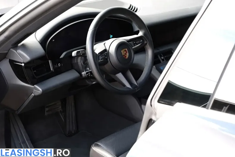 Porsche Taycan din 2021 cu 37.500 km - oferta POR216574 - foto 12