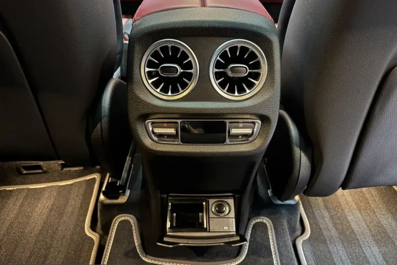 Mercedes-Benz G 63 AMG (Clasa G) din 2023 cu 49.407 km - oferta MER216575 - foto 26