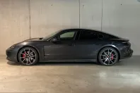 Porsche Taycan din 2024 cu 23.600 km - oferta POR216577 - foto 2