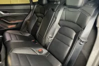 Porsche Taycan din 2024 cu 23.600 km - oferta POR216577 - foto 28