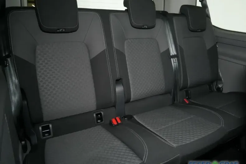 Volkswagen T7 Caravelle din 2025 cu 24.950 km - oferta VOL216581 - foto 9