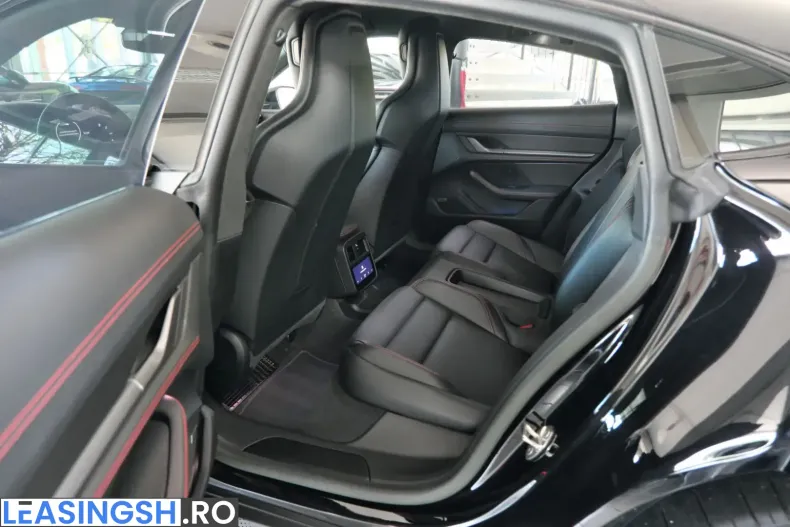 Porsche Taycan din 2022 cu 55.800 km - oferta POR216582 - foto 12