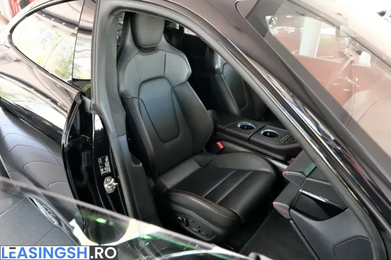 Porsche Taycan din 2022 cu 55.800 km - oferta POR216582 - foto 18