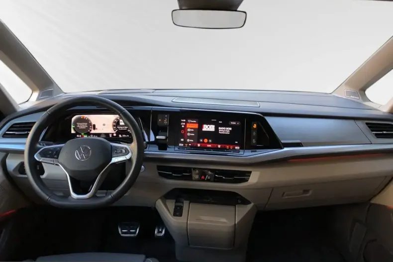 Volkswagen T7 Multivan din 2025 cu 11.739 km - oferta VOL216591 - foto 11
