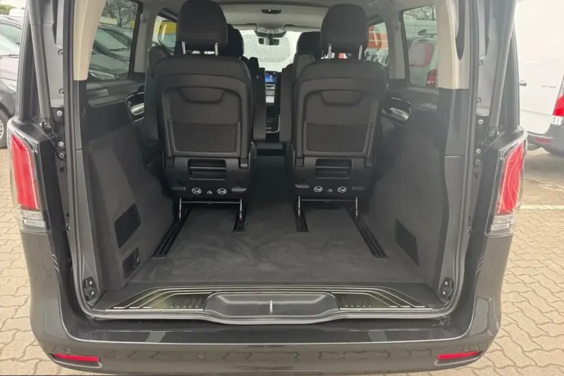 Mercedes-Benz V 300 (Clasa V) din 2024 cu 14.757 km - oferta MER216592 - foto 8