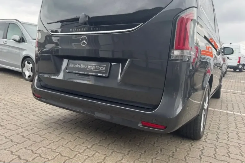 Mercedes-Benz V 300 (Clasa V) din 2024 cu 14.757 km - oferta MER216592 - foto 9