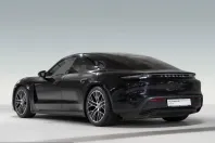 Porsche Taycan din 2022 cu 31.300 km - oferta POR216596 - foto 3