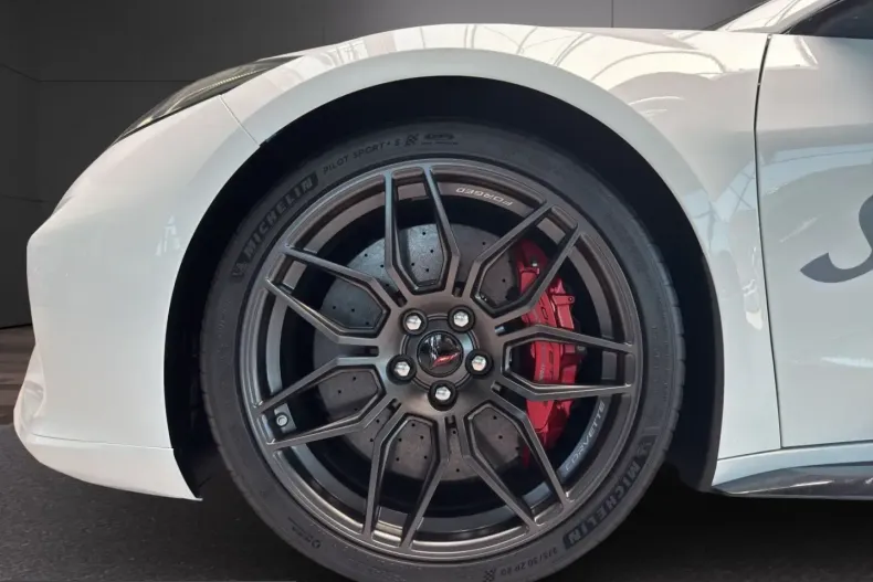 Corvette Z06 din 2025 cu 6.132 km - oferta COR216602 - foto 10