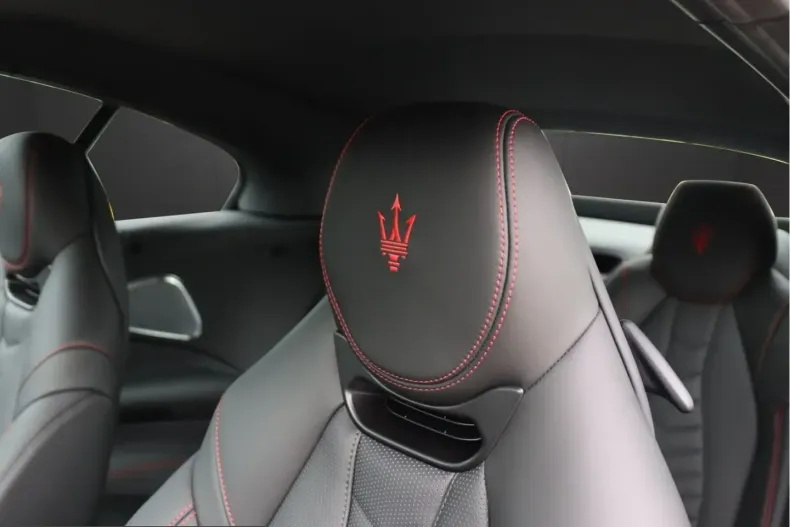 Maserati GranCabrio din 2024 cu 16.500 km - oferta MAS216610 - foto 8