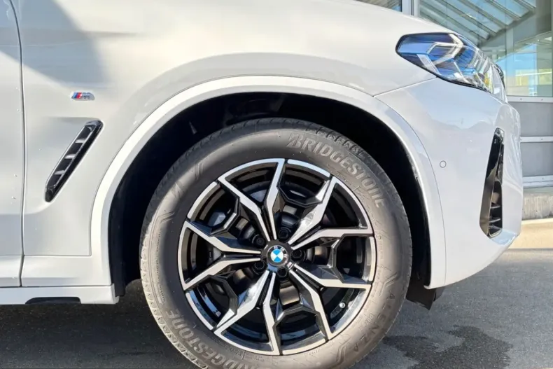 BMW X4 (Seria X) din 2023 cu 29.344 km - oferta BMW216611 - foto 6