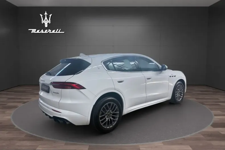Maserati Grecale din 2024 cu 9.132 km - oferta MAS216612 - foto 6