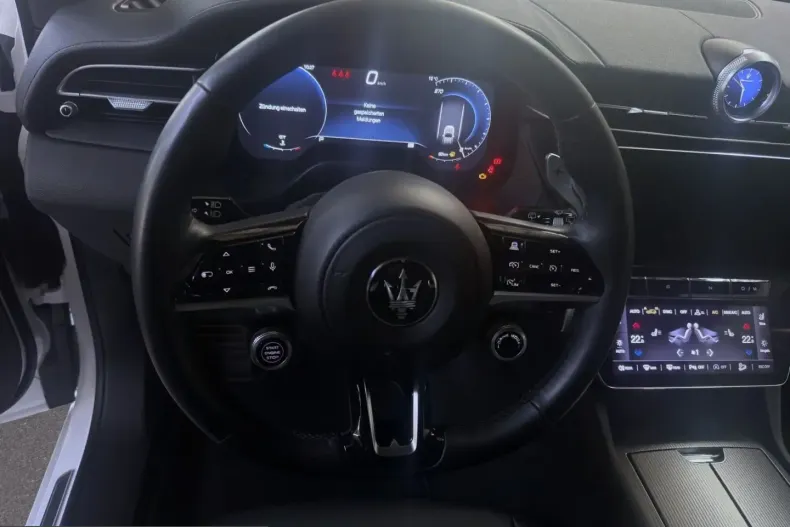 Maserati Grecale din 2024 cu 9.132 km - oferta MAS216612 - foto 9
