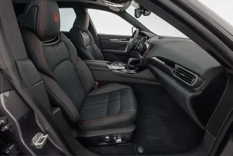 Maserati Levante din 2025 cu 10.900 km - oferta MAS216613 - foto 15