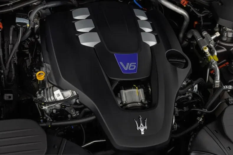 Maserati Levante din 2025 cu 10.900 km - oferta MAS216613 - foto 25