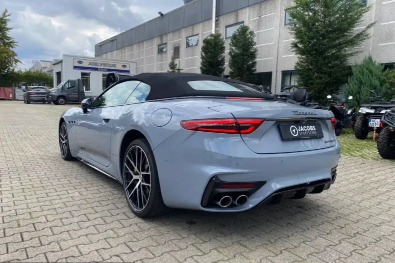 Maserati GranCabrio din 2024 cu 15.000 km - oferta MAS216616 - foto 4