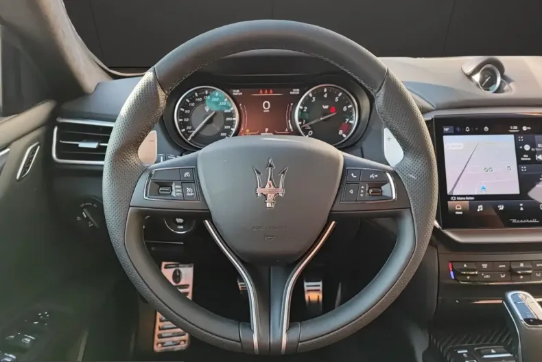 Maserati Ghibli din 2024 cu 8.449 km - oferta MAS216617 - foto 7