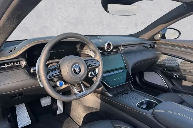 Maserati GranCabrio din 2025 cu 5.500 km - oferta MAS216619 - foto 4