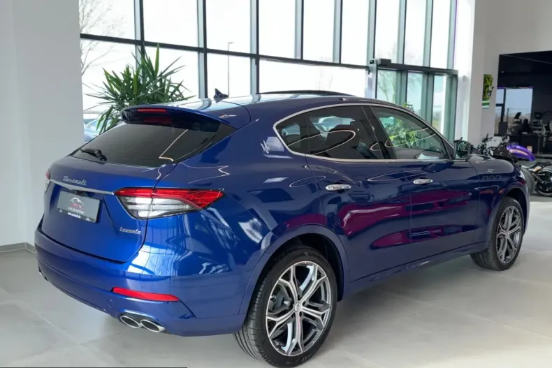 Maserati Levante din 2024 cu 6.500 km - oferta MAS216623 - foto 4