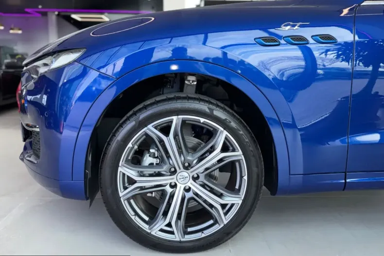 Maserati Levante din 2024 cu 6.500 km - oferta MAS216623 - foto 6