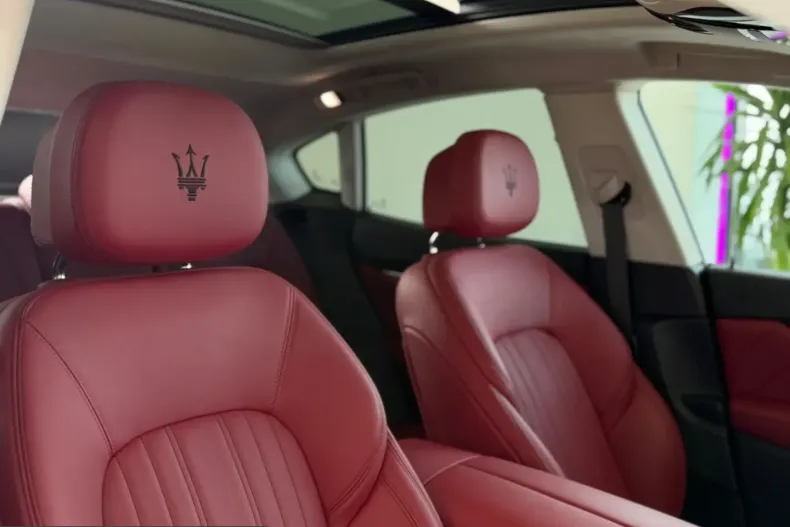 Maserati Levante din 2024 cu 6.500 km - oferta MAS216623 - foto 35