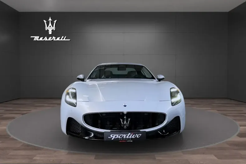 Maserati Granturismo din 2024 cu 6.132 km - oferta MAS216624 - foto 2