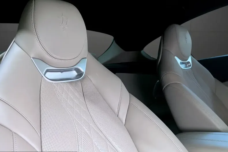 Maserati Granturismo din 2024 cu 6.132 km - oferta MAS216624 - foto 15