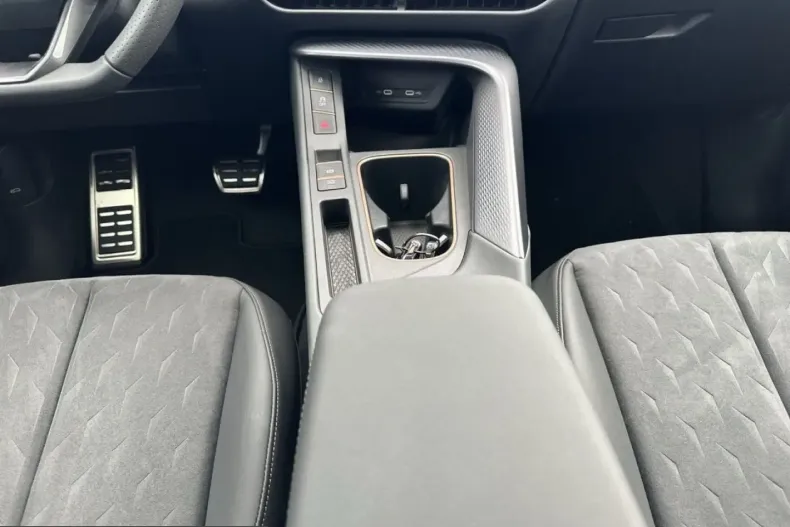 Cupra Terramar din 2025 cu 8.838 km - oferta CUP216630 - foto 13
