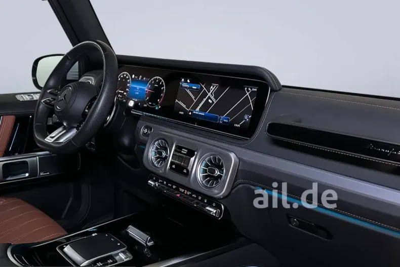 Mercedes-Benz G 63 AMG (Clasa G) din 2024 cu 12.569 km - oferta MER216632 - foto 4