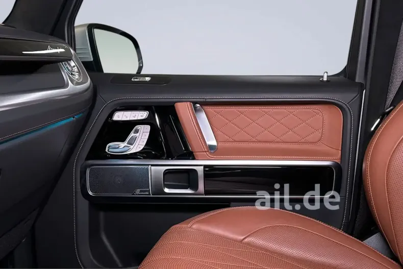 Mercedes-Benz G 63 AMG (Clasa G) din 2024 cu 12.569 km - oferta MER216632 - foto 12