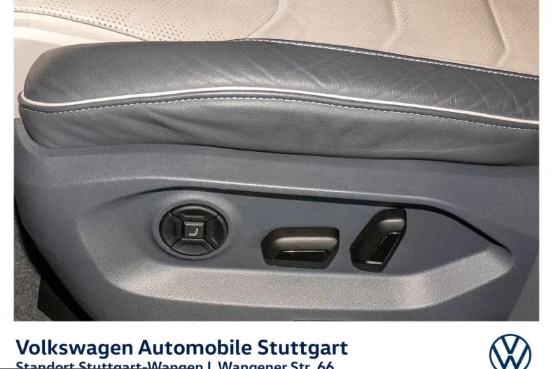 Volkswagen Touareg din 2024 cu 45.828 km - oferta VOL216635 - foto 11