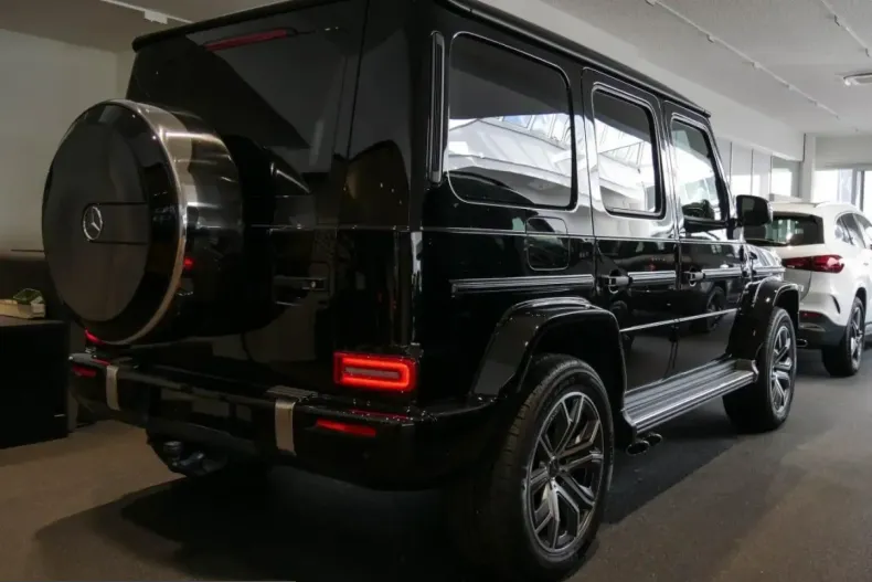 Mercedes-Benz G 63 AMG (Clasa G) din 2025 cu 14.057 km - oferta MER216638 - foto 3