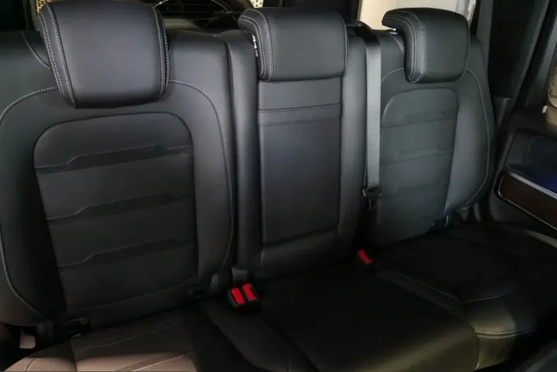 Mercedes-Benz G 63 AMG (Clasa G) din 2025 cu 14.057 km - oferta MER216638 - foto 5